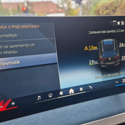 Opozorilo na tlak v pnevmatiki