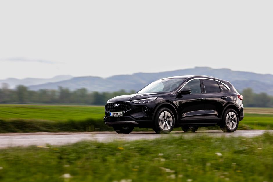 Ford Kuga PHEV | Avtor: Saša Despot