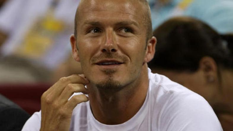 David Beckham razmišlja in razmišlja. Naj ostane v Milanu ali se vrne v Los Ange
