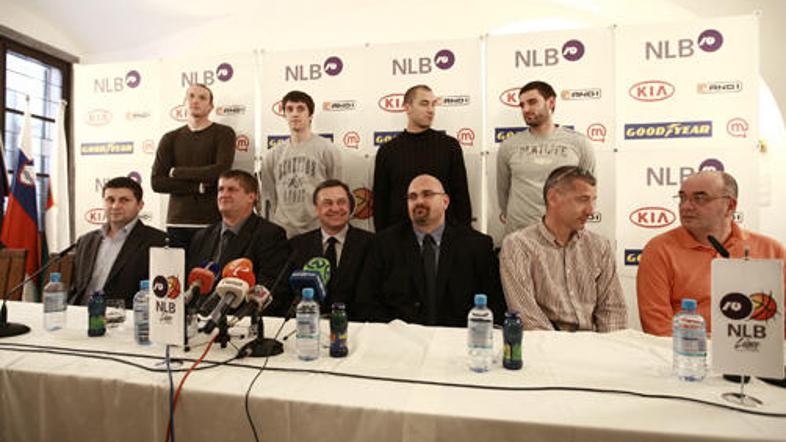 Akterji so se sedmi sili predstavili v mestni hiši v Ljubljani.