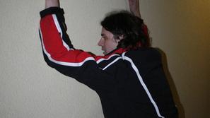 Dva dni po aretaciji nam je v Kranjski Gori pokazal, kako so ga vklenili policis