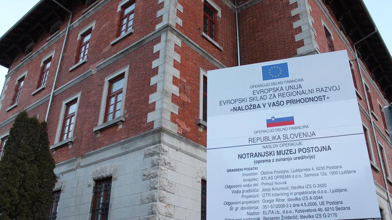 Namesto da bi se veselili skorajšnje preselitve v nove prostore, zaposlene v muz