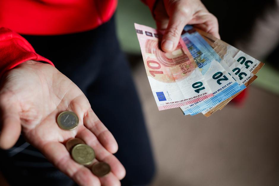 denar, bankovci, gotovina, kovanci | Avtor: Saša Despot