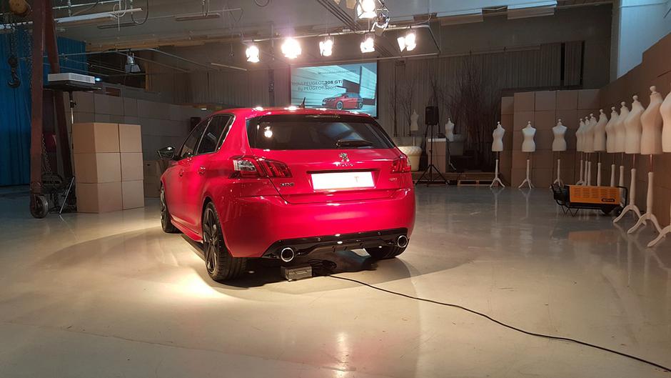 Peugeot 308 GTi | Avtor: Miha Pečoler/SAA