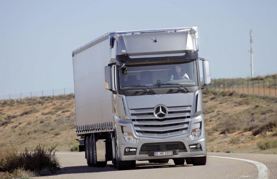 Mercedes-benz actros