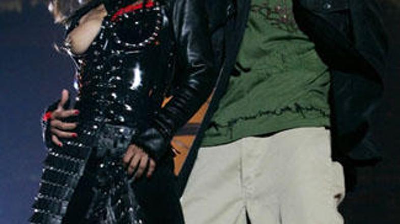 Incident izpred petih let se še vedno ni polegel.