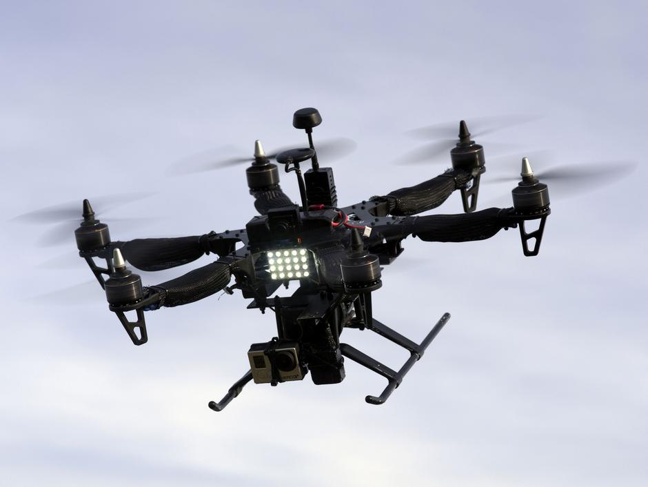 dron v zraku | Avtor: Profimedia
