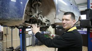 Mehanik leta Primož Rožnik