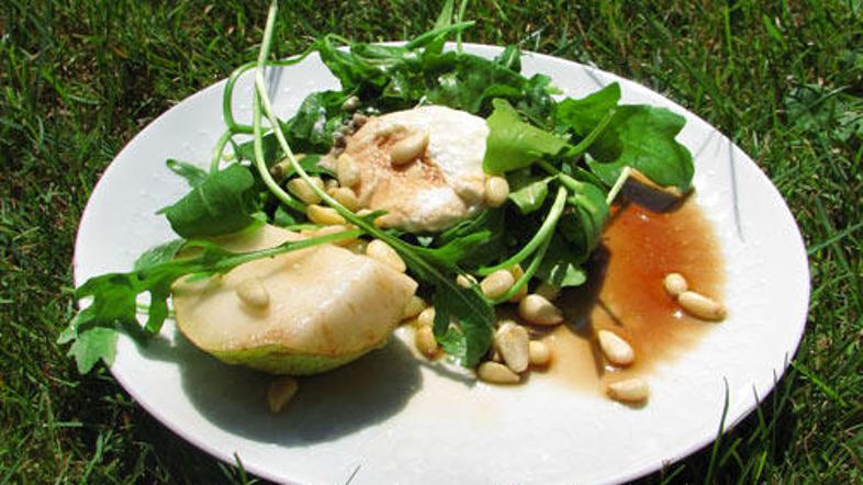 Ob tako sočni jedi lahko ponudite kozarček rdečega.