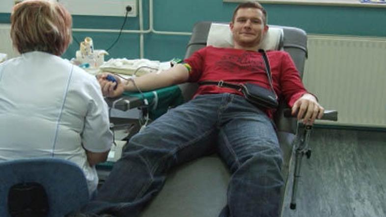 Vsestranski in najbolj zaželeni darovalci so tisti, ki imajo kri 0 negativno.