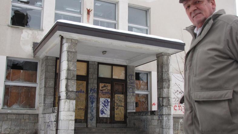 Predsednik KS Center Franci Benedik je sicer vesel, da bo nekdanja ekonomska šol