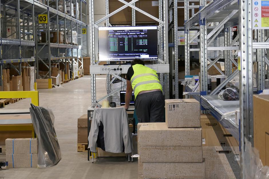 Renault Nissan Dacia skladišče Novo mesto | Avtor: Matija_Janežič