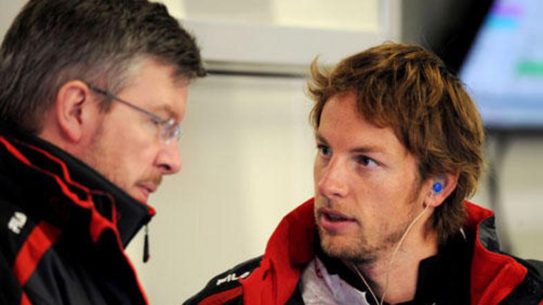 buttonbrawn_main_action