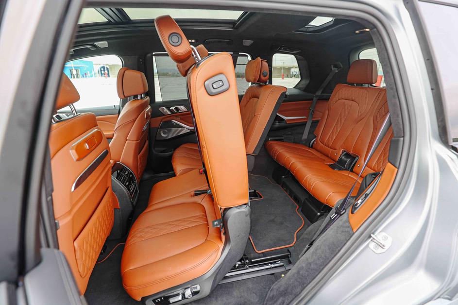 BMW X7 M60