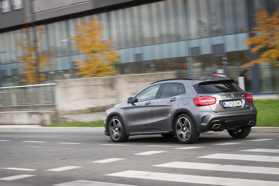 Mercedes-benz GLA