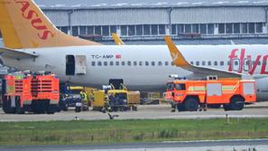 Zasilni pristanek letala družbe Pegasus Airlines v Zagrebu