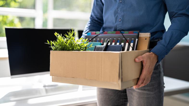 Odpoved, izguba službe