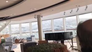 križarka Viking Sky Norveška