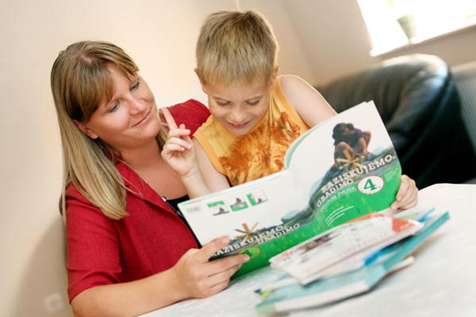 Koliko stanejo delovni zvezki in šolske potrebščine? Odgovor najdete v jutrišnje | Avtor: Žurnal24 main