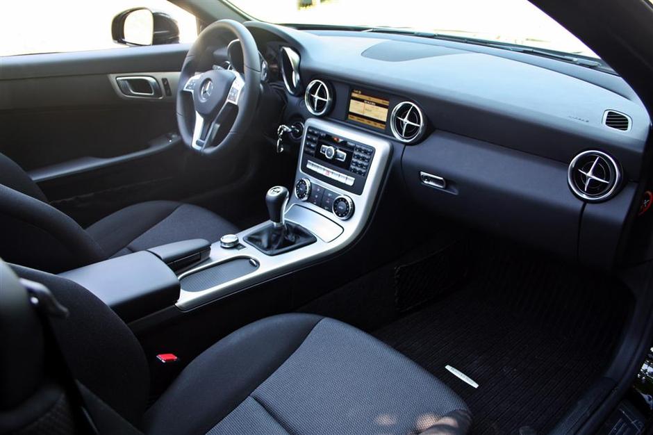 Mercedes-Benz SLK | Avtor: Miha Pečoler