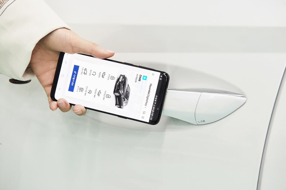 avtomobilski ključ, pametni telefon, pametni ključ, NFC | Avtor: Hyundai