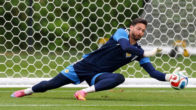 Craig Gordon