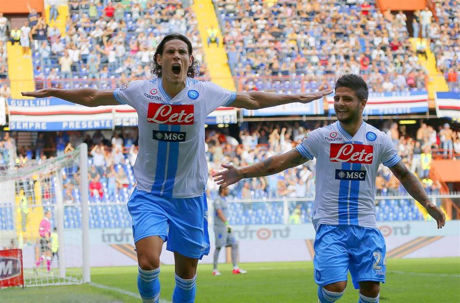 Cavani Insigne Genoa Napoli Serie A Italija liga prvenstvo | Avtor: EPA