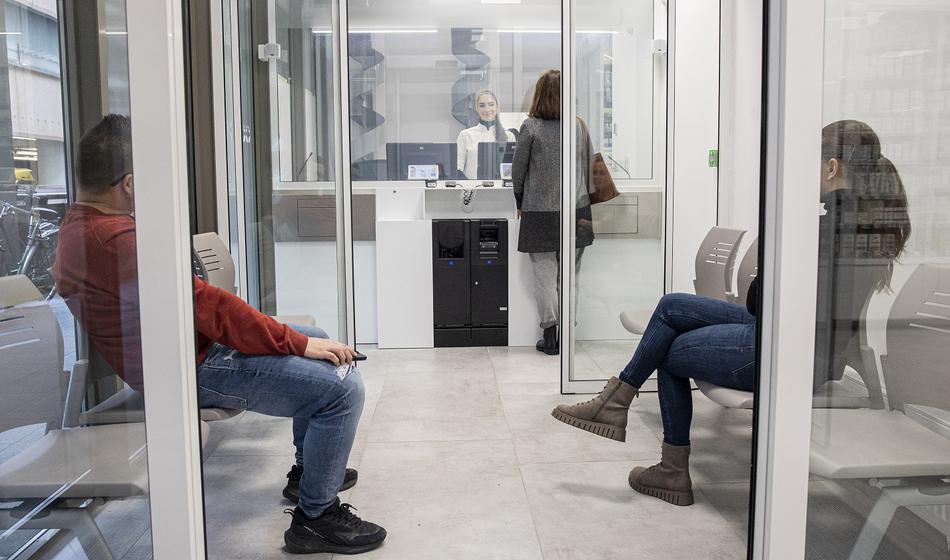 Pozor, ta povsem prenovljena lekarna v Ljubljani bo odprta 24 ur na dan