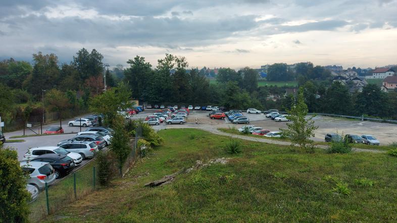 Parkirišče Stara Sava v Kranju