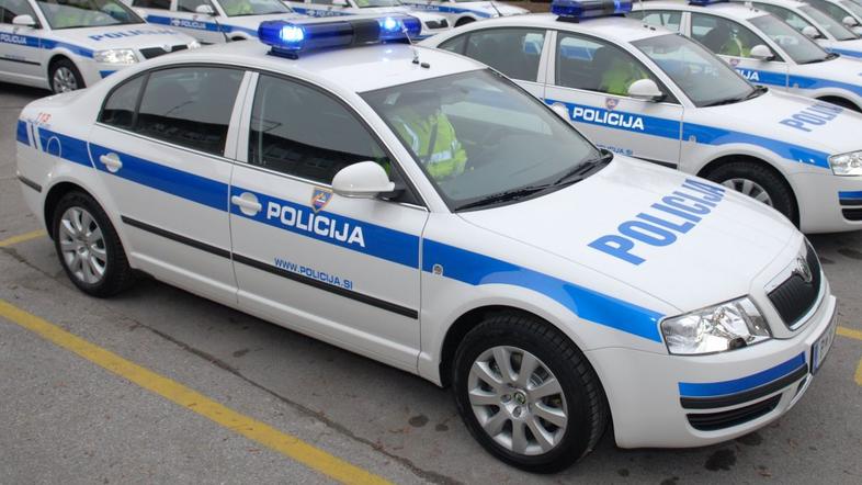 Policijski avto