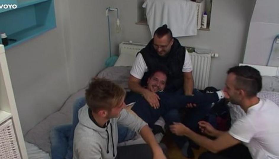 robert, gostilna išče šefa