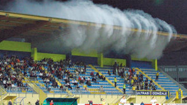 Slovenski prvoligaši so odigrali srečanja 10. kola.