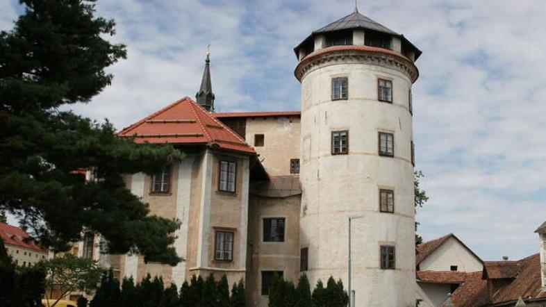 Starološki grad, Škofja Loka.