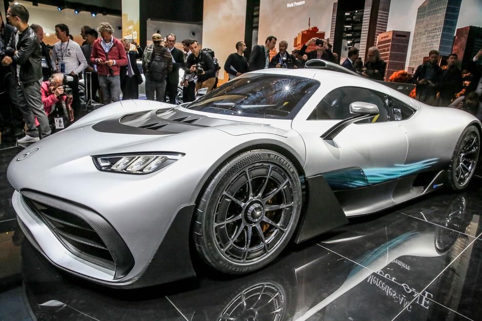 Mercedes-Benz na avtomobilskem salonu v Frankfurtu | Avtor: Saša Despot