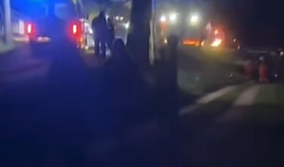 Dominik Kozarič sporočil, da se je v težki nesreči huje poškodoval njegov sin