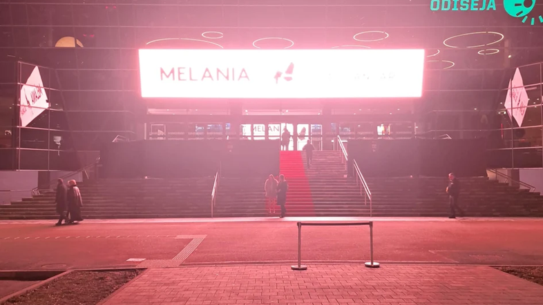 Premiera filma Melania, Odiseja