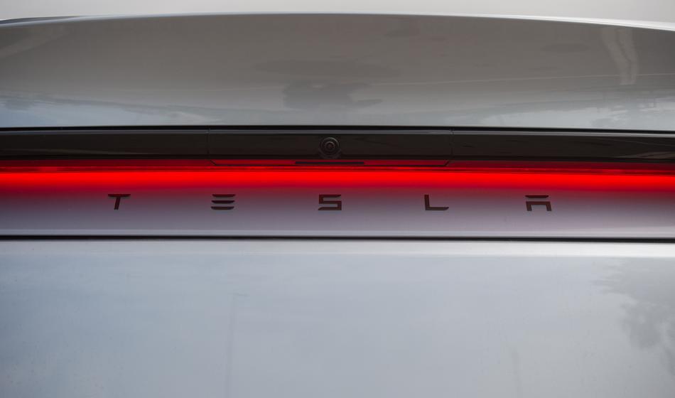 Slovenija dobiva dodatne V4 Superchargerje