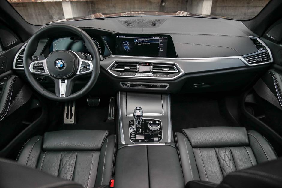 BMW X5 45e | Avtor: 