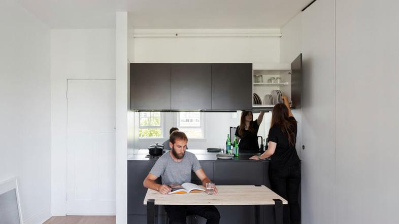 Mikro stanovanje, Brad Swartz