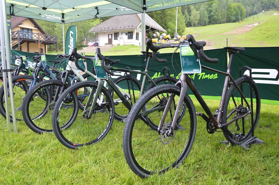 Elan kolesa kolo | Avtor: Andrej Leban