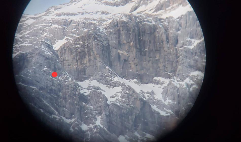 Drama na območju Triglavske stene, reševanje je trajalo celo noč