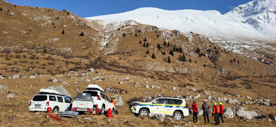Krn policija gorska policija helikopter