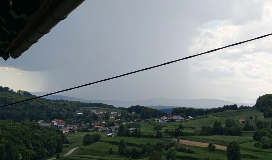 Najprej vročina in neurja, nato pa bo še huje