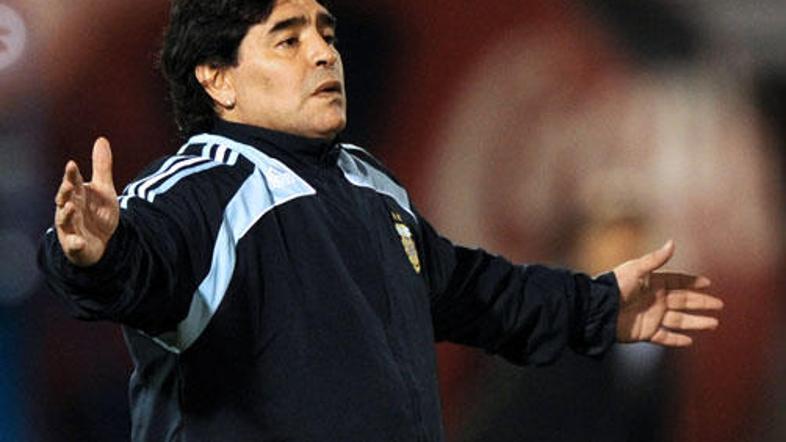 Maradona je Argentino vendarle neposredno popeljal na SP 2010. © AFP