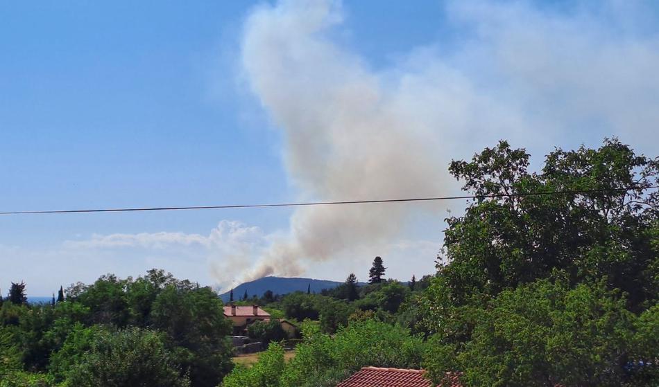 Požara na Krasu: Imamo na delu požigalca?