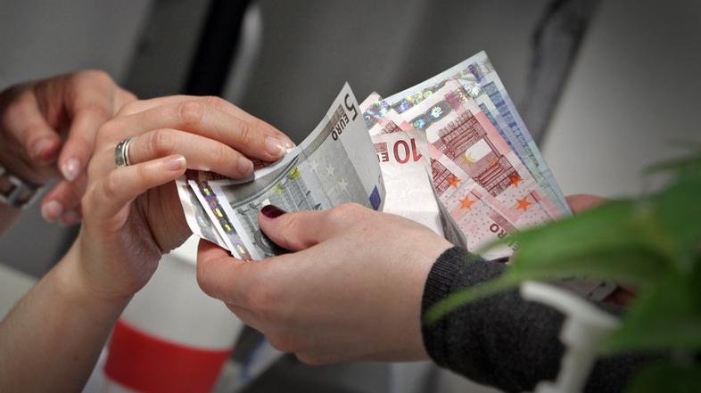 denar, evri, posojilo