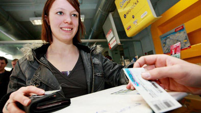 Z avgustom bo nasmeh študentov še širši.