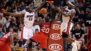 Joel Anthony, LeBron James in Jodie Meeks 
