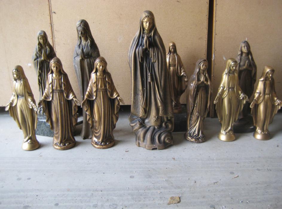 Ukradene vaze in kipci