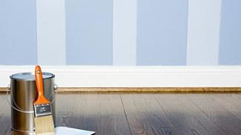 Črte na stenah bodo brez dvoma popestrile prostor.